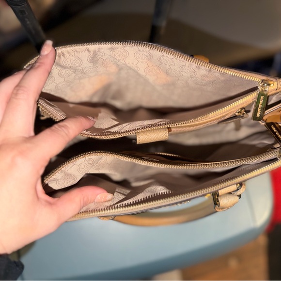 Michael Kors Beige Satchel Bag - Picture 6 of 7